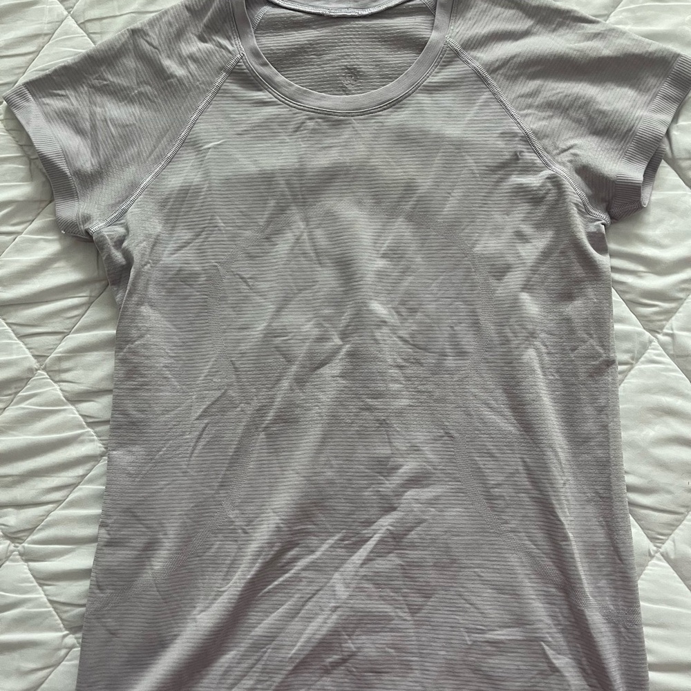lululemon athletica Light Gray Short-Sleeve Crew Tee